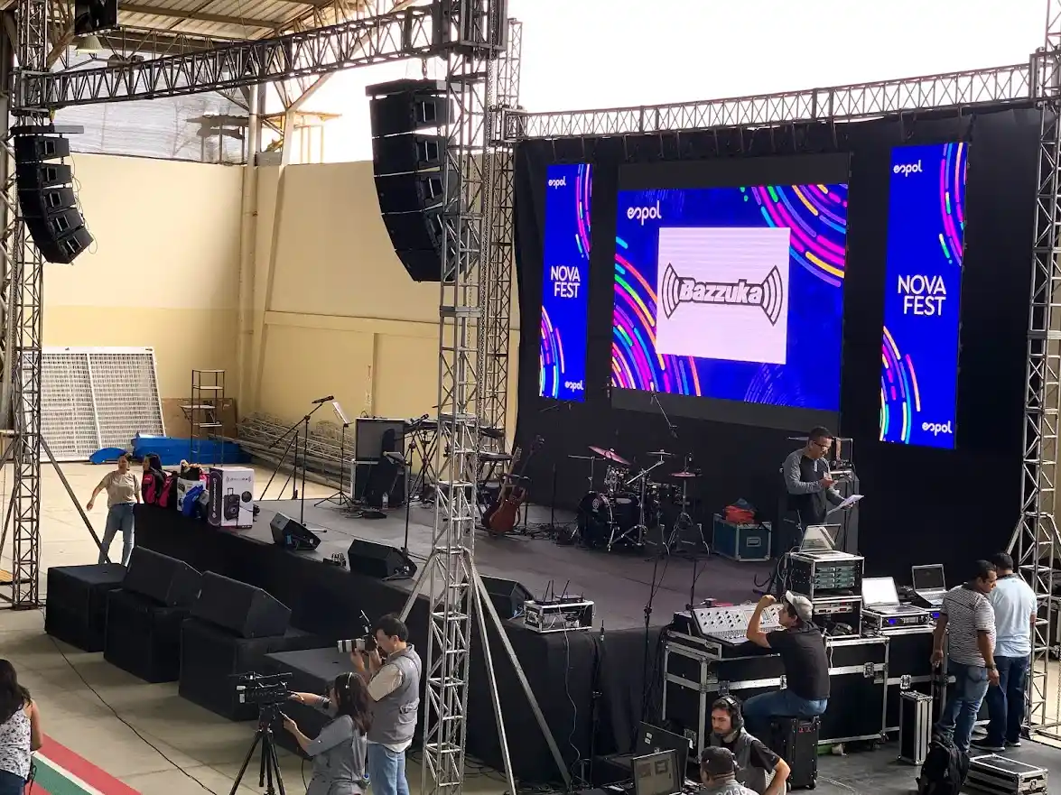 Outdoor Flexible Rental LED Display