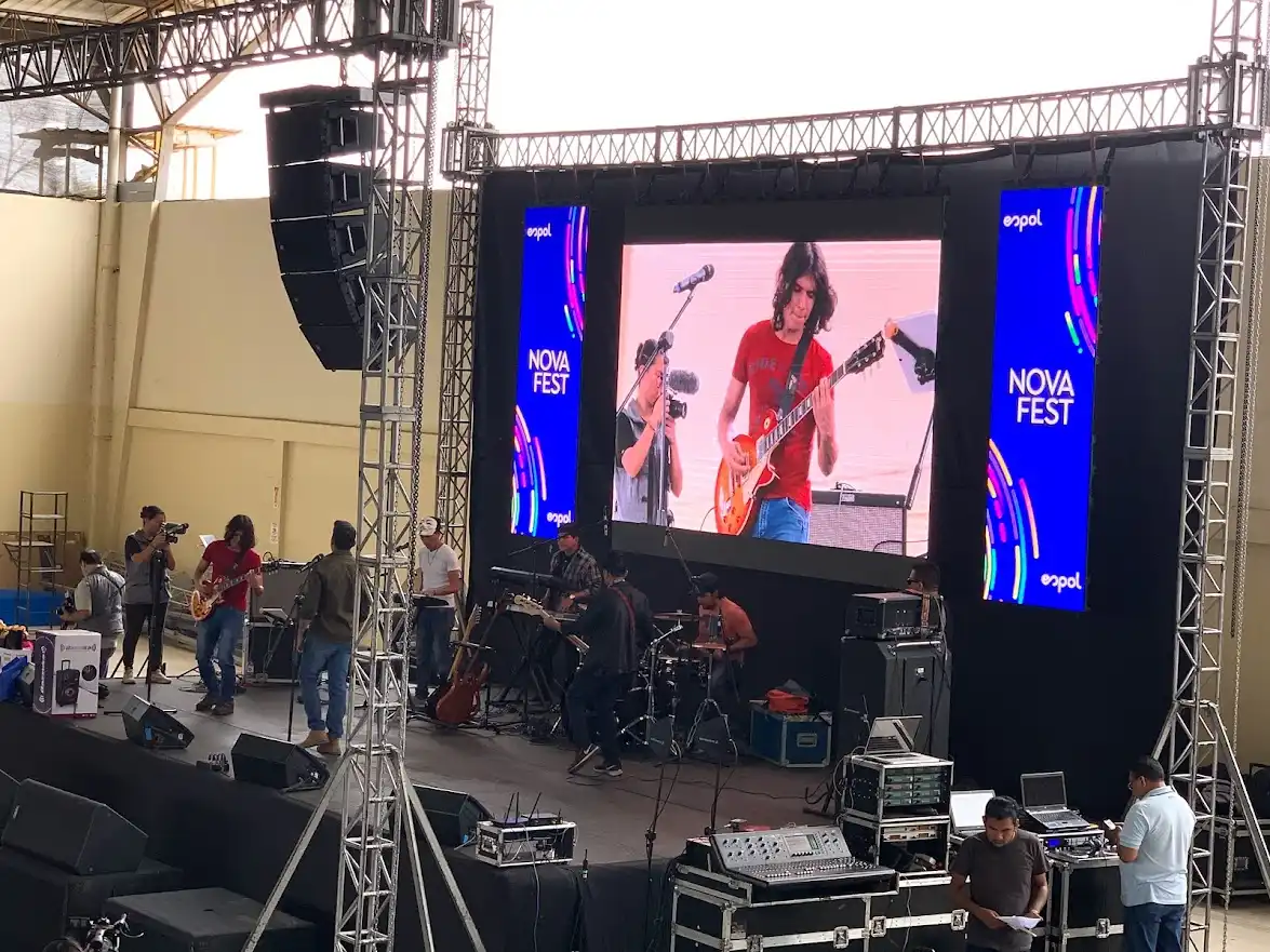 Stage LED Display Selection Guide | Rental LED Screen for Events & Concerts