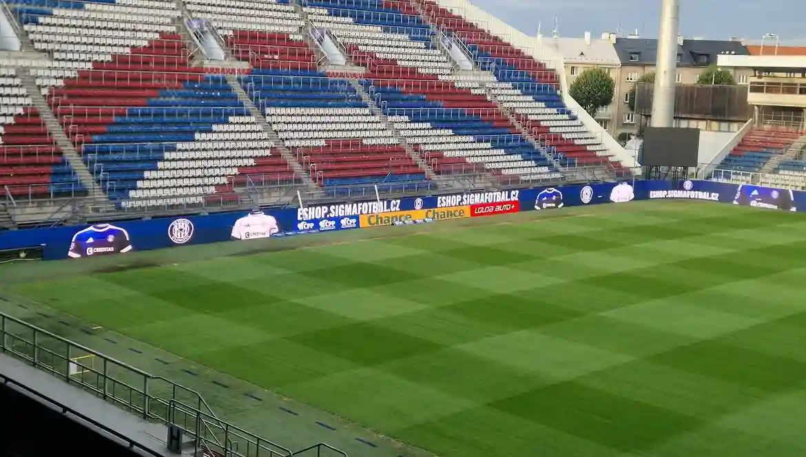 Stadium LED Screen | Stadium LED Display Solution | Sports LED Screen Manufacturer